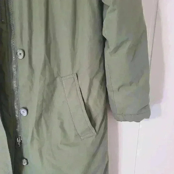 Lands End Goosedown green parka, coat, jacket, Size 6-8 S/P - Picture 4 of 13